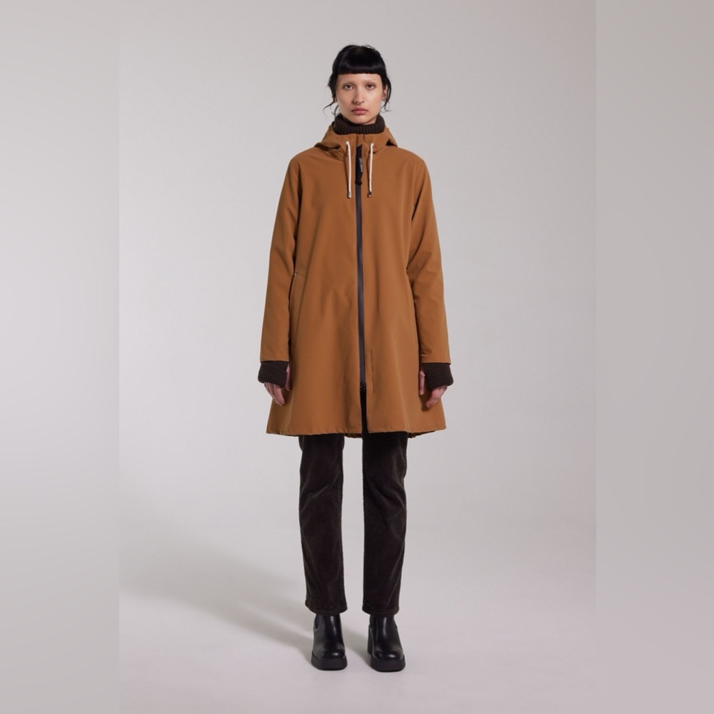 Mosebacke Raincoat